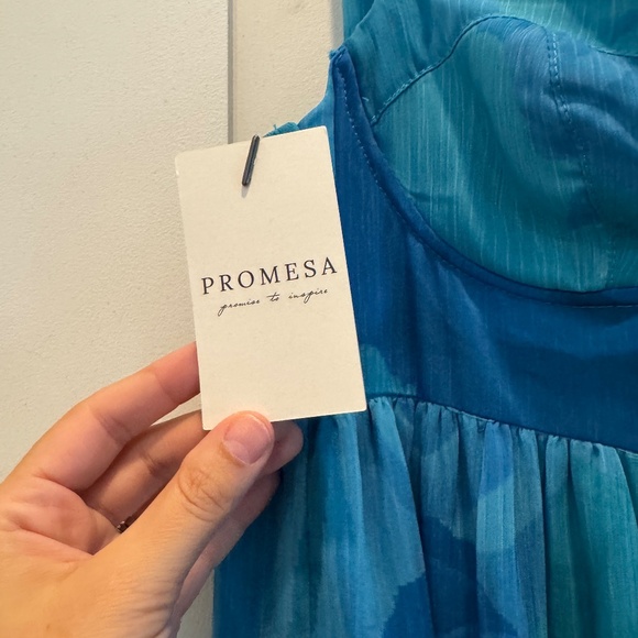 Promesa Coming Up Roses Floral Chiffon Tiered Maxi Dress - Size M - Picture 6 of 7